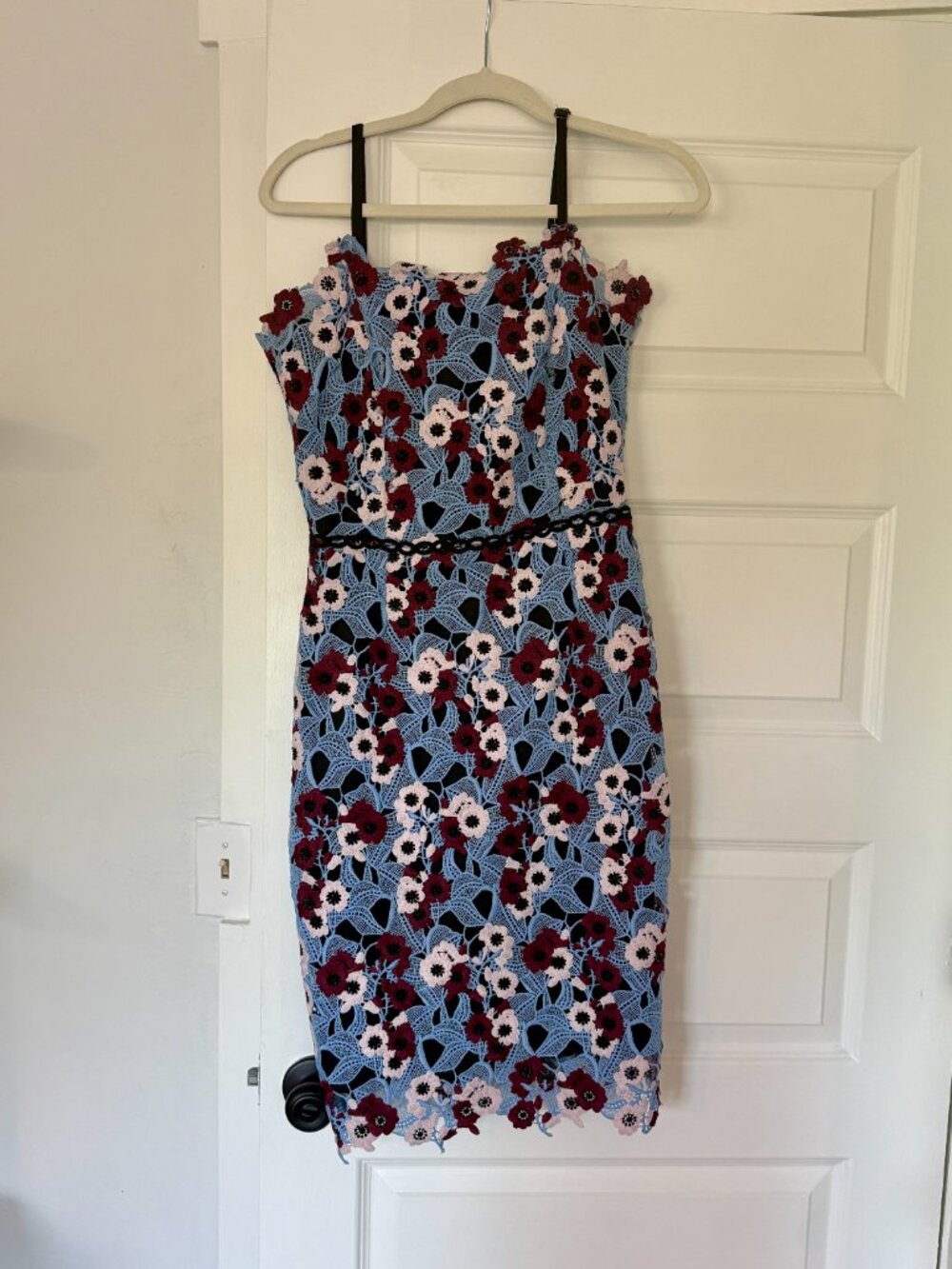 Adelyn Rae Harlow Lace Floral Sheath Dress in Blue-Wine | Small